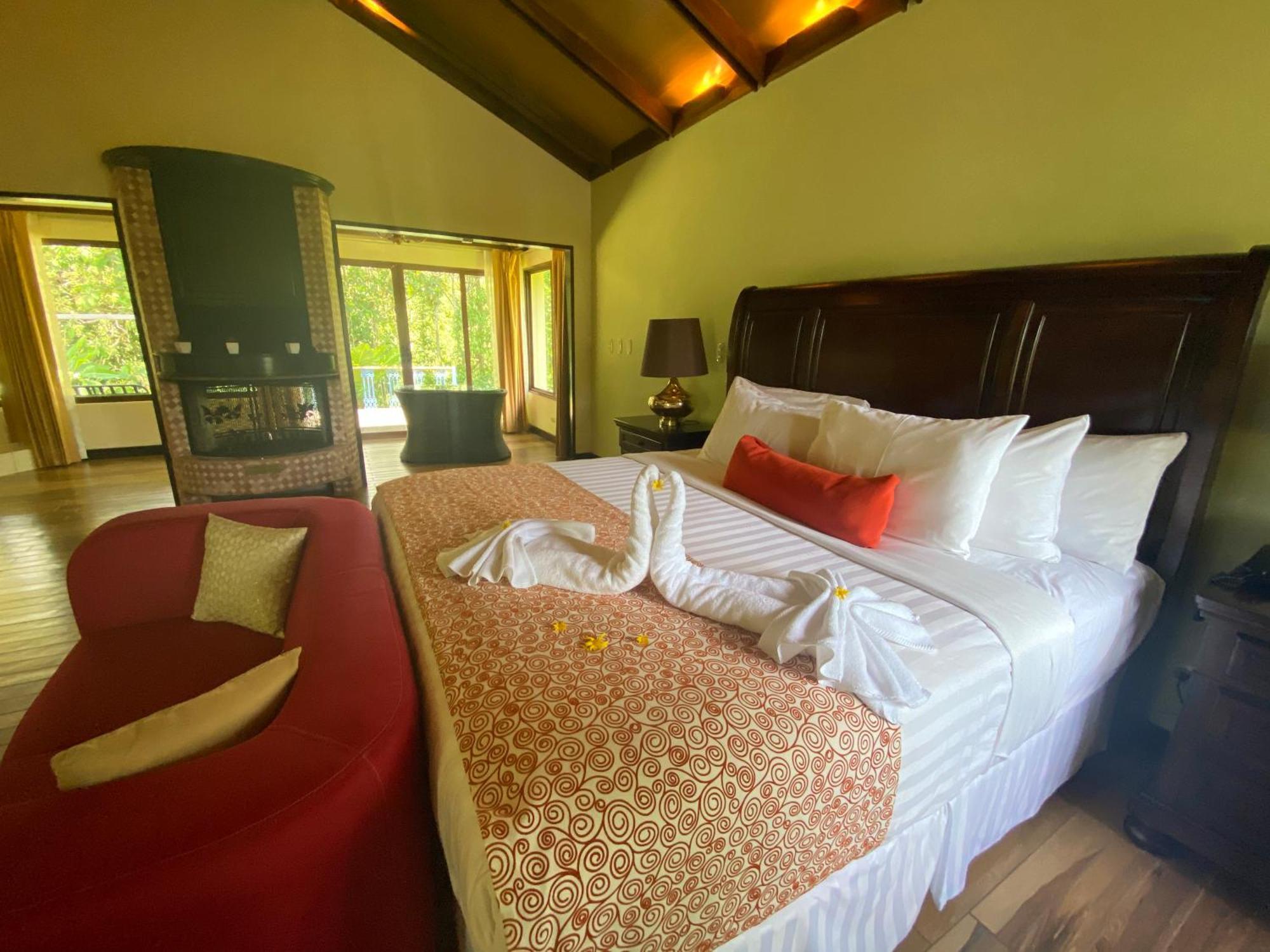 Hotel Boutique Casona Del Cafetal And Lakeside Restaurant Cachí Esterno foto
