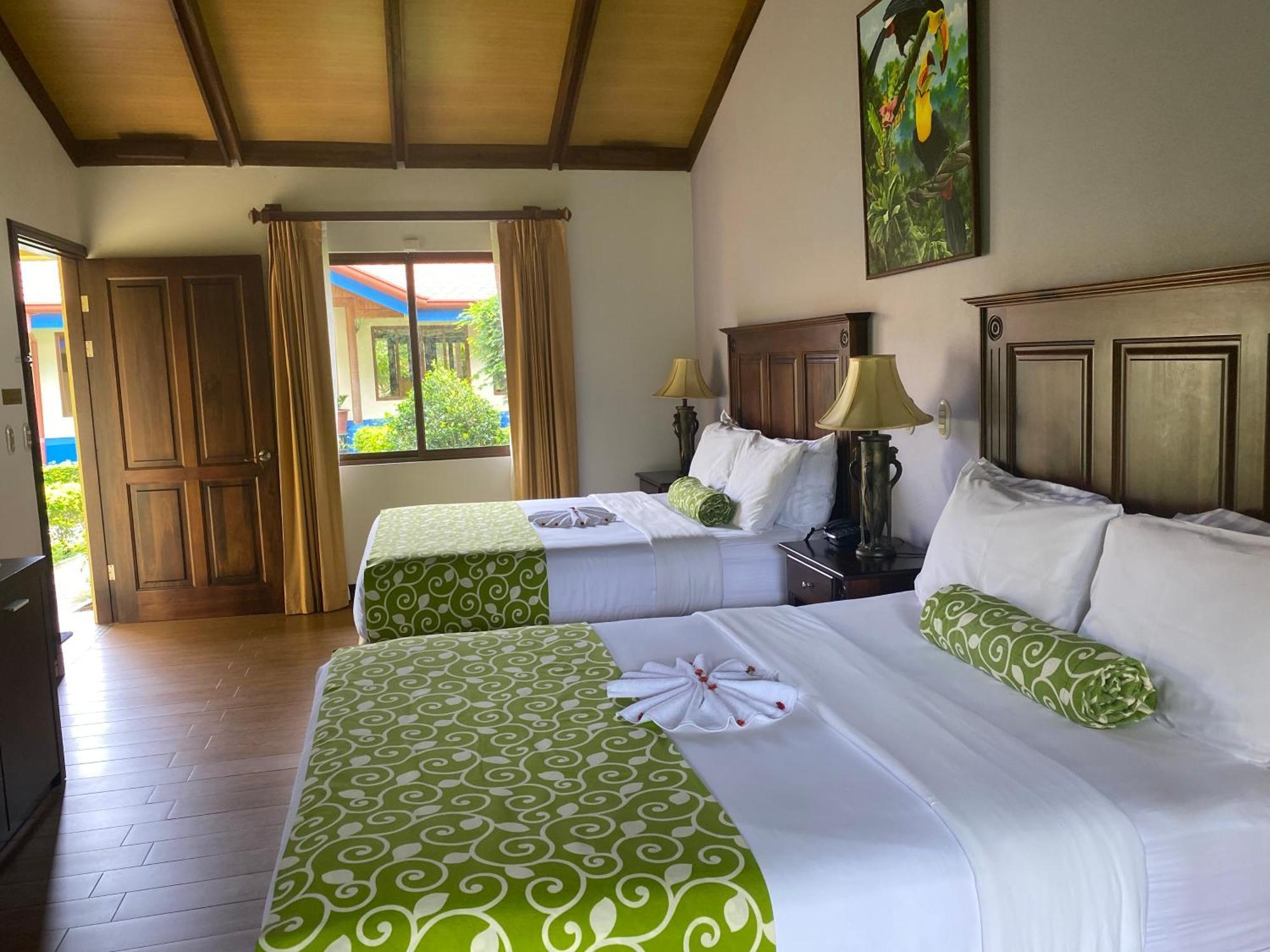 Hotel Boutique Casona Del Cafetal And Lakeside Restaurant Cachí Esterno foto